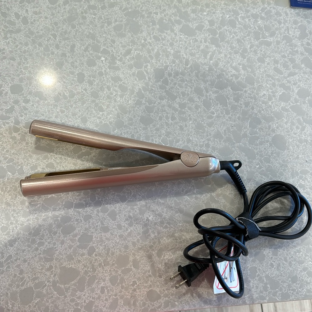 Tyme curling iron